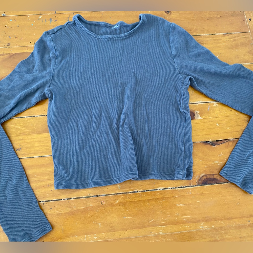 Gray Long Sleeve Top